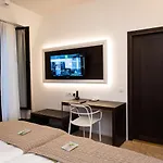 מלון Lydia 4*