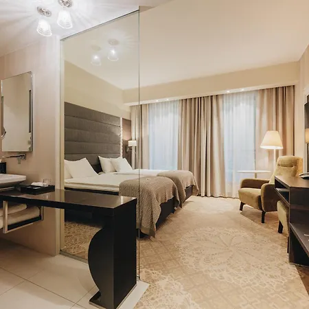 Hotel Lydia