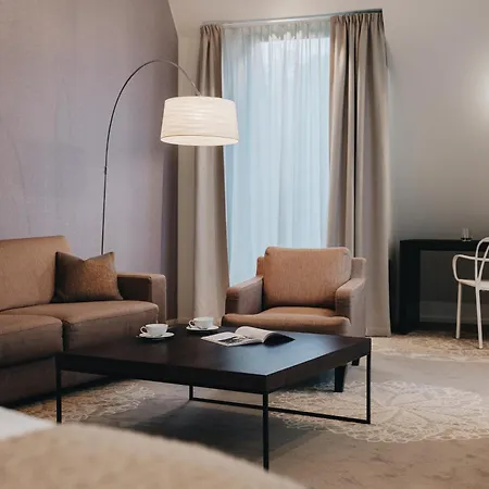 Hotel Lydia 4*