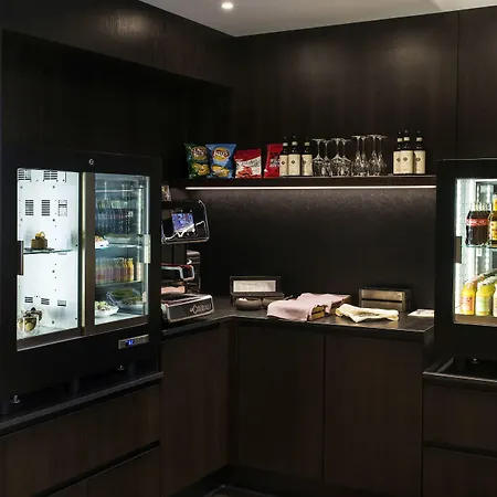 Lydia Hotel 4*