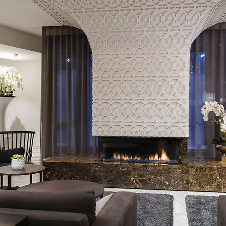 Hotel Lydia