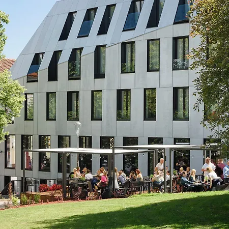 Lydia 4* Tartu