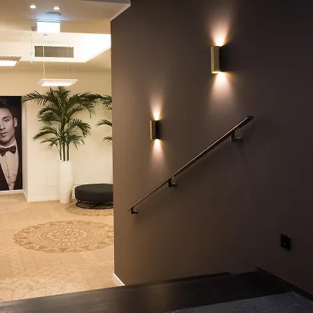 Lydia Hotel 4*