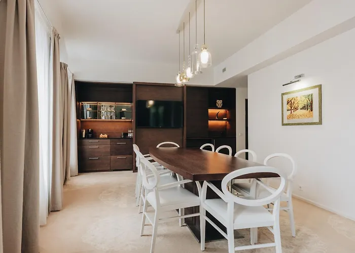 リディア ホテル